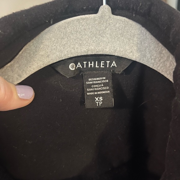 Athleta Shacket - Picture 3 of 3